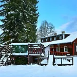 Eden 木屋 *