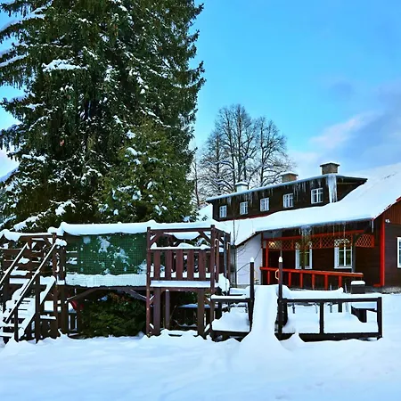 Eden Chalet *
